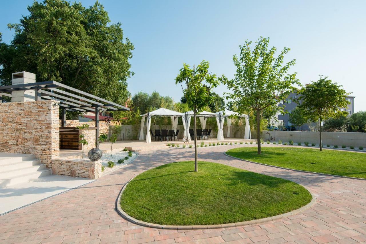 Villa Anja Peroj Exterior photo